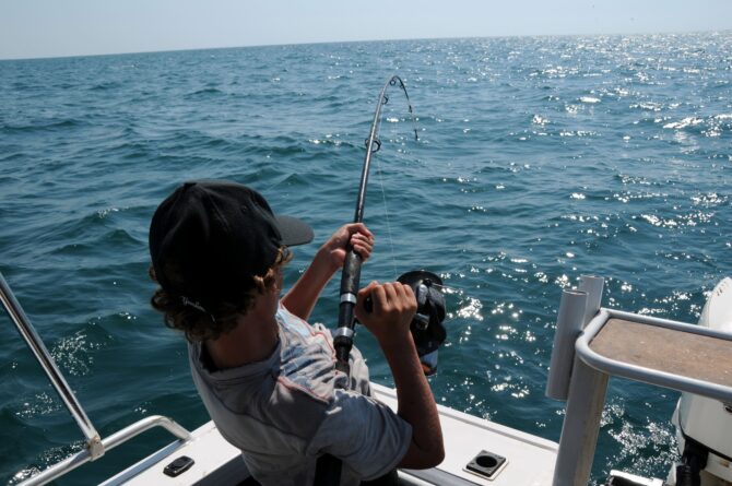 Thrill-fishing-charterfishnarooma